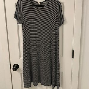 Black and White Stripe T-Shirt Dress